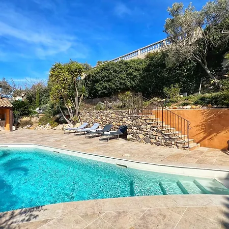 Villa Magnifique Au Calme, Vue Mer, Piscine *